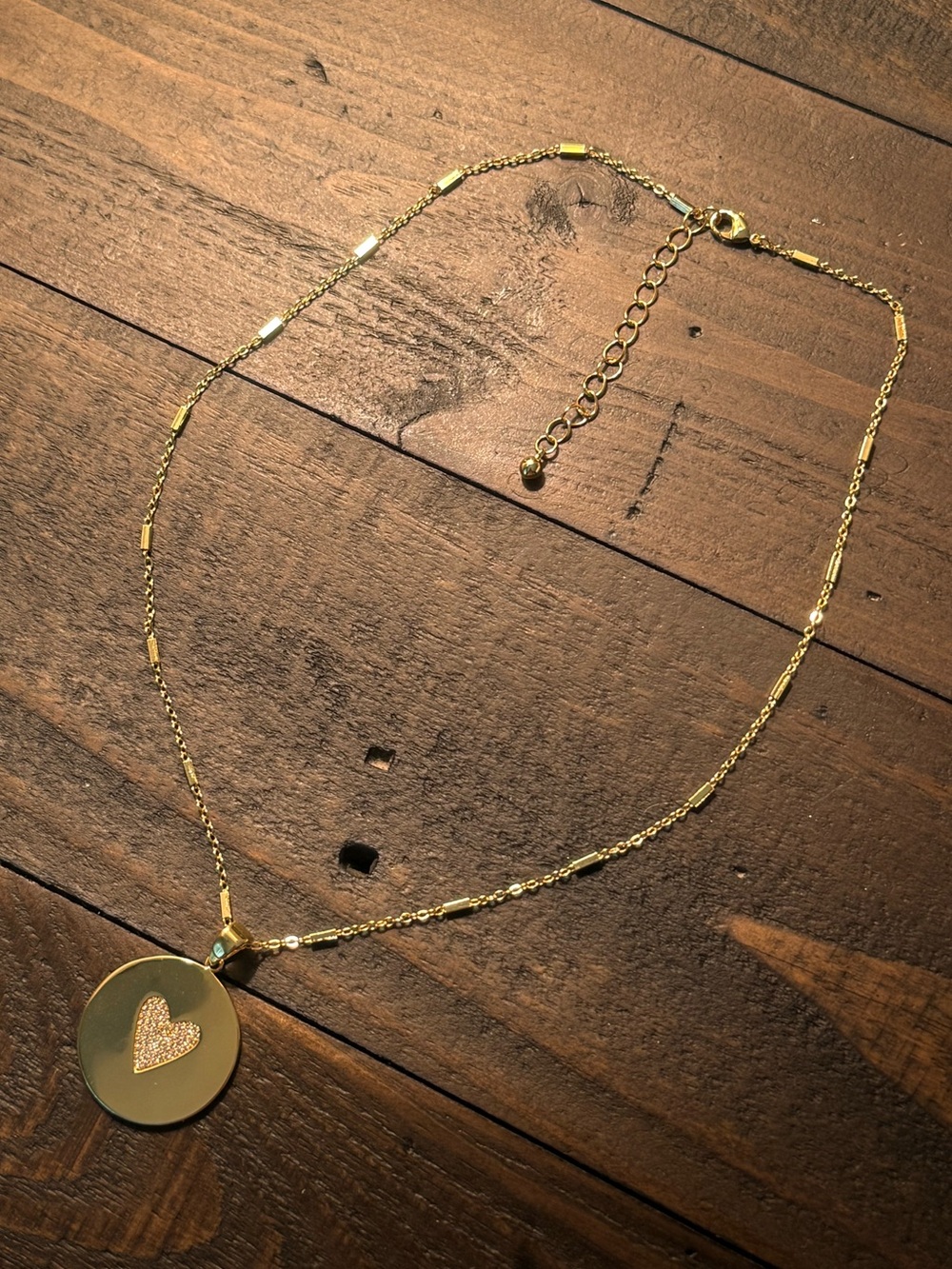 NWT Uncommon James Gold Heart Disc Pendant Necklace in Gold